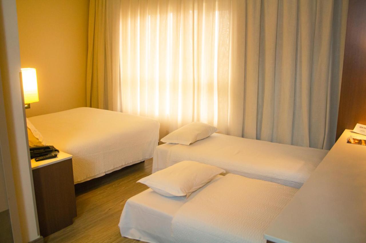Ibis Styles Curitiba Aeroporto Hotel São José dos Pinhais Buitenkant foto